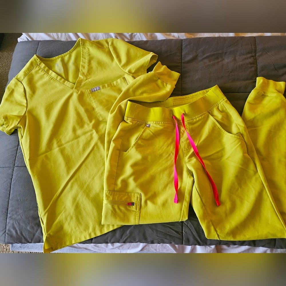 Figs XS Top XS Tall Jogger Set